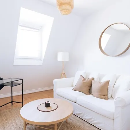 Chic W 2 Sofa Beds 18th Arrondissement Apartman