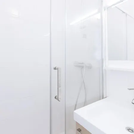 Chic W 2 Sofa Beds 18th Arrondissement Apartamento